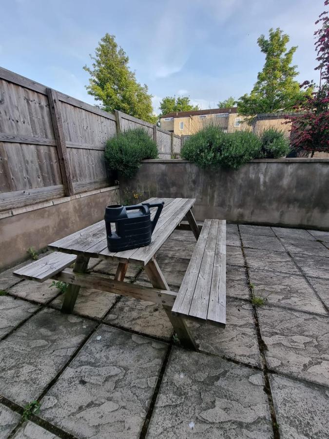 Private Rooms Μπαθ Εξωτερικό φωτογραφία