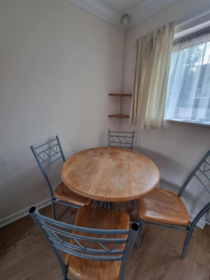 Private Rooms Μπαθ Εξωτερικό φωτογραφία