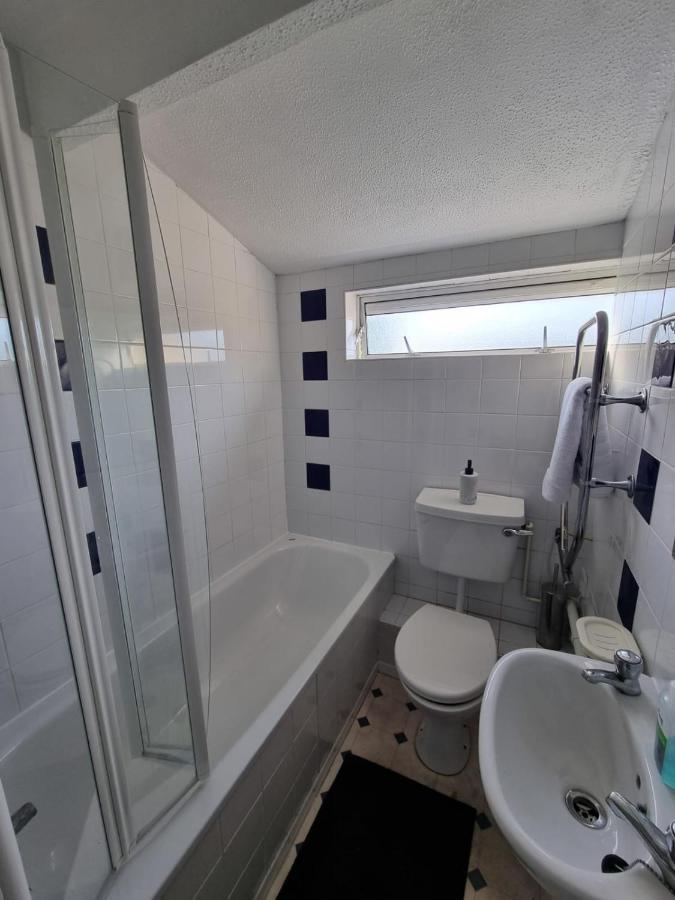 Private Rooms Μπαθ Εξωτερικό φωτογραφία