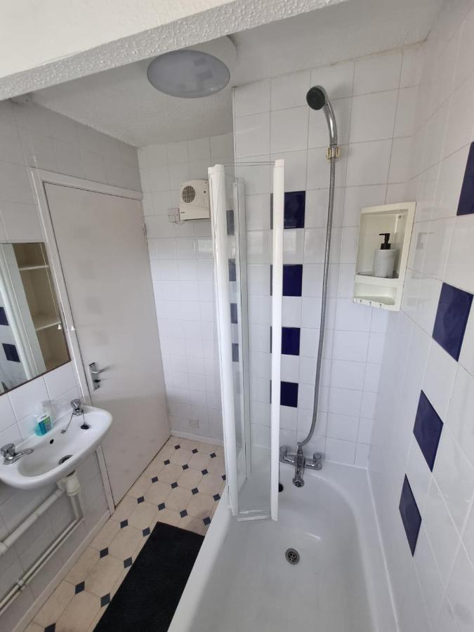 Private Rooms Μπαθ Εξωτερικό φωτογραφία