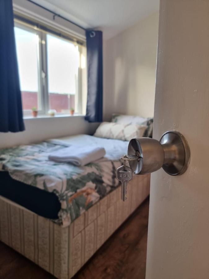 Private Rooms Μπαθ Εξωτερικό φωτογραφία